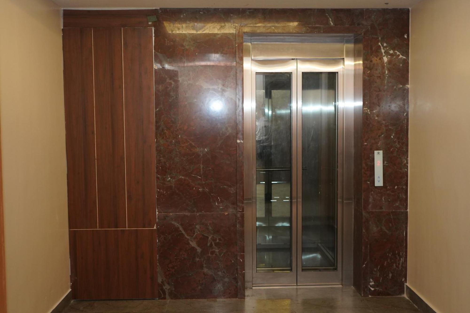 Vantara Suites Vellore Exterior foto